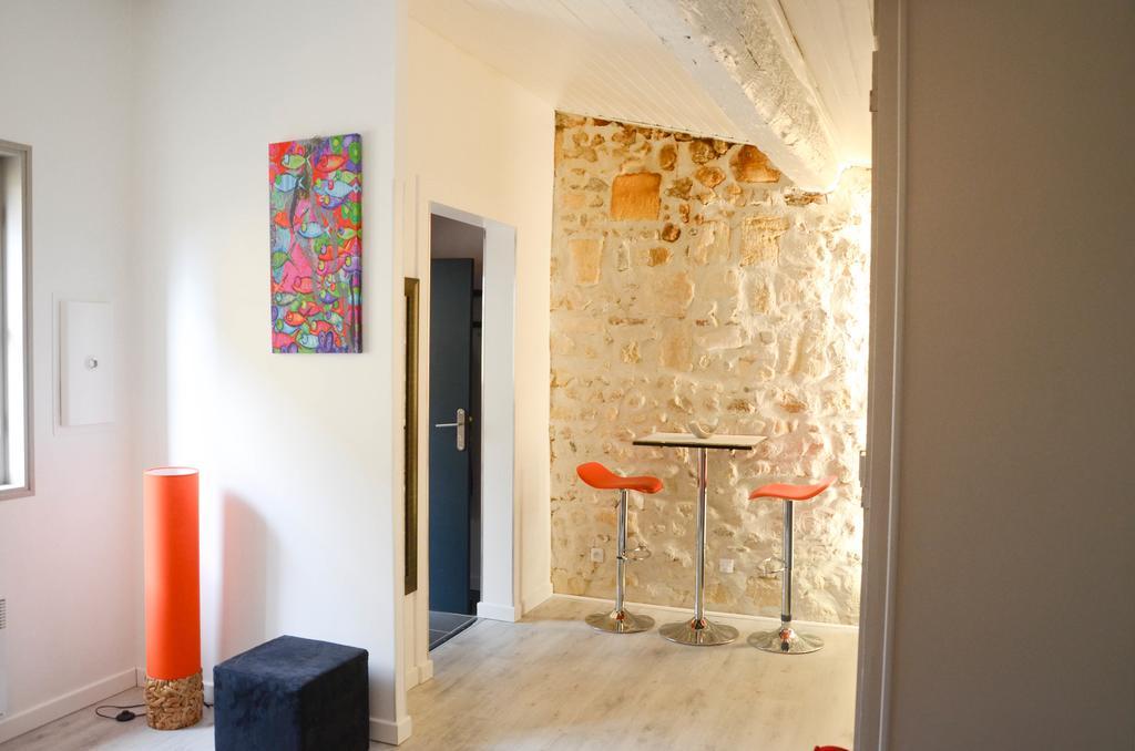 L'Escale D'Aquitaine Apartman Bordeaux Szoba fotó